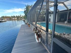 2827 Mckinley St, Hollywood FL 33020