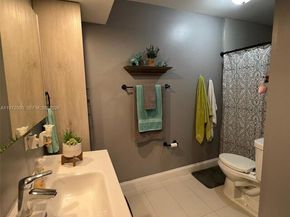 11421 NW 30th Pl, Sunrise FL 33323