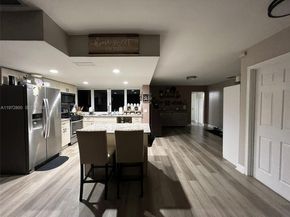 11421 NW 30th Pl, Sunrise FL 33323