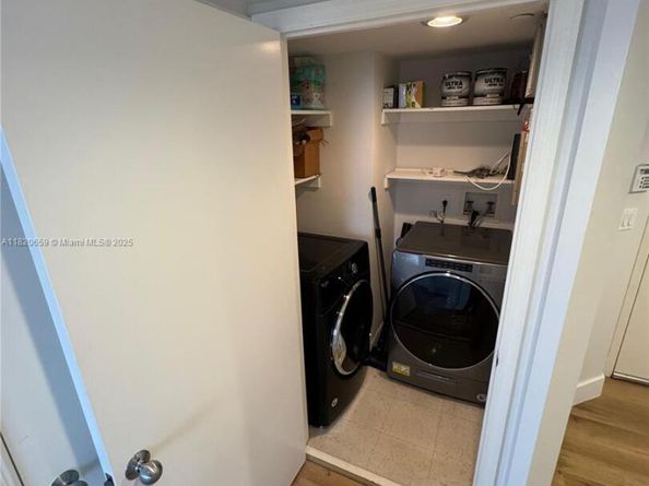 1330 West Ave 3007, Miami Beach FL 33139