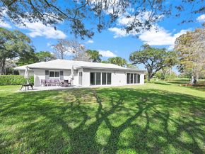 820 E Cypress Ln V38, Pompano Beach FL 33069