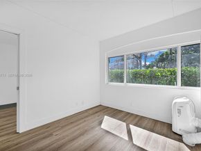 820 E Cypress Ln V38, Pompano Beach FL 33069