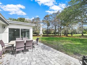 820 E Cypress Ln V38, Pompano Beach FL 33069