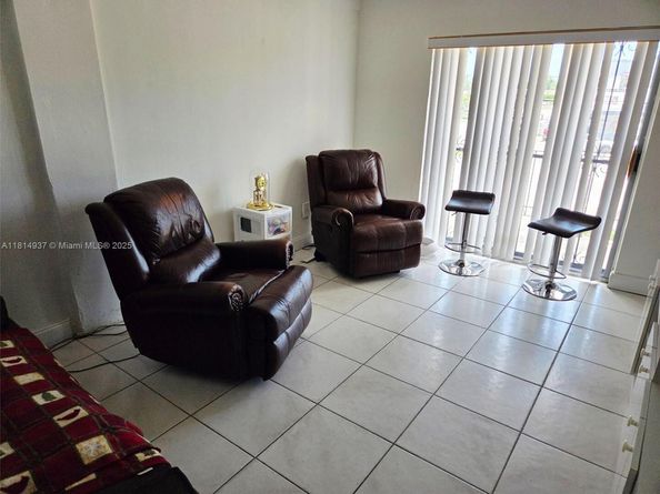 3494 E 4th Ave 1207, Hialeah FL 33013