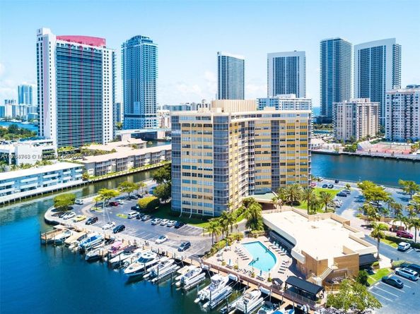 100 Golden Isles Dr PH 1, Hallandale Beach FL 33009