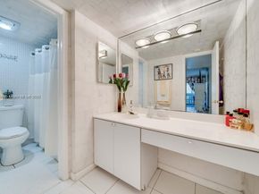 3301 Spanish Moss Ter 302, Lauderhill FL 33319