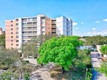 3301 Spanish Moss Ter
