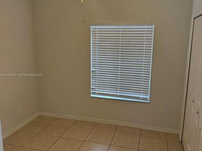 10776 NW 83rd Ter 119, Doral FL 33178