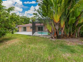 10420 SW 102nd Ave, Miami FL 33176