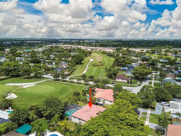 10420 SW 102nd Ave, Miami FL 33176