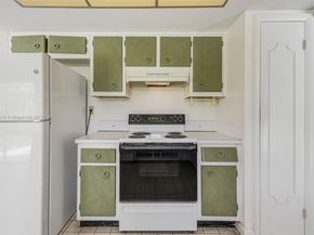 10420 SW 102nd Ave, Miami FL 33176