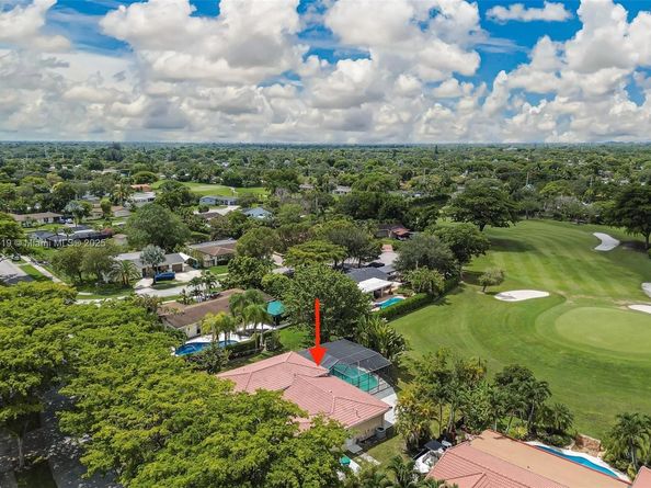 10420 SW 102nd Ave, Miami FL 33176