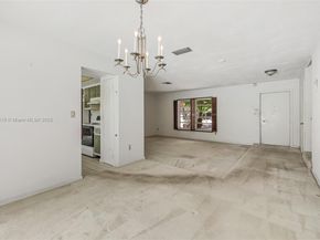 10420 SW 102nd Ave, Miami FL 33176