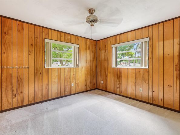 10420 SW 102nd Ave, Miami FL 33176