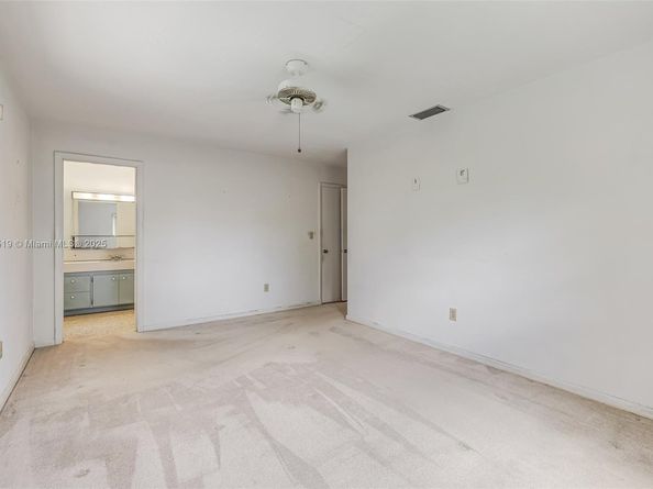 10420 SW 102nd Ave, Miami FL 33176