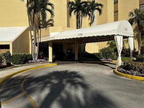 7200 Radice Ct 709, Lauderhill FL 33319