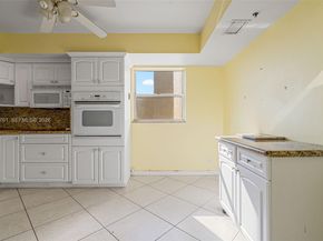 7200 Radice Ct 709, Lauderhill FL 33319