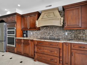 3000 Island Blvd 2305, Aventura FL 33160