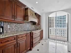 3000 Island Blvd 2305, Aventura FL 33160