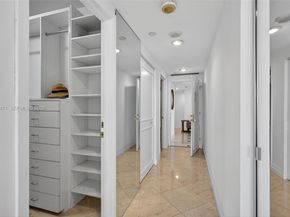 3000 Island Blvd 2305, Aventura FL 33160