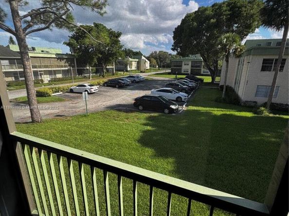4276 NW 89th Ave 204, Coral Springs FL 33065