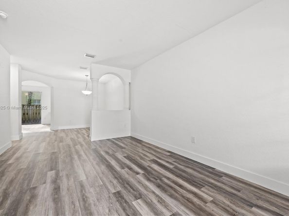 1440 SE 25th Ave, Homestead FL 33035