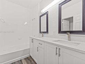 1440 SE 25th Ave, Homestead FL 33035