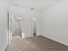 1440 SE 25th Ave, Homestead FL 33035