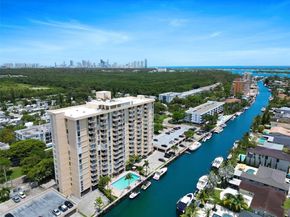 2350 NE 135th St 1101, North Miami FL 33181