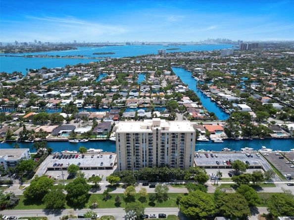 2350 NE 135th St 1101, North Miami FL 33181