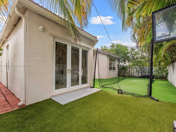 5266 SW 158th Ave, Miramar FL 33027