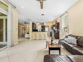 5266 SW 158th Ave, Miramar FL 33027