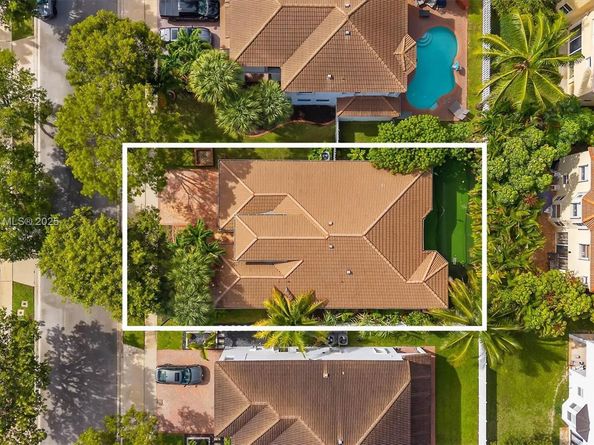 5266 SW 158th Ave, Miramar FL 33027