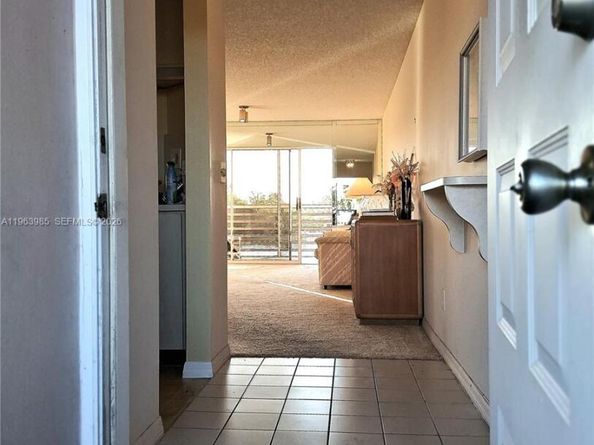 10456 NW 24th Pl 206, Sunrise FL 33322