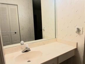 10456 NW 24th Pl 206, Sunrise FL 33322