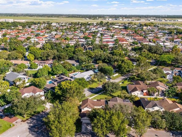 14683 SW 145th Ter, Miami FL 33186