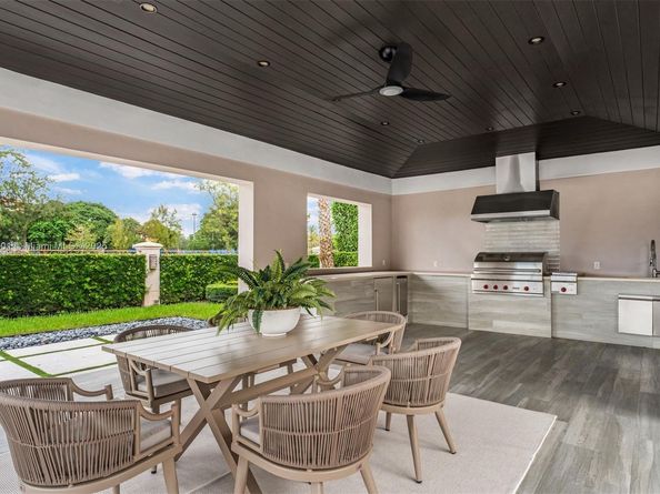 3310 Granada Blvd, Coral Gables FL 33134