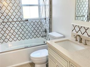 619 NE 14th Ave 301, Hallandale Beach FL 33009