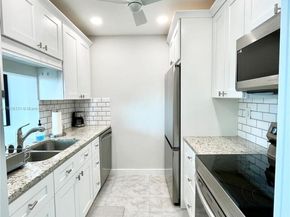 250 NE 20th St 5250, Boca Raton FL 33431