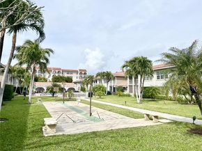 250 NE 20th St 5250, Boca Raton FL 33431