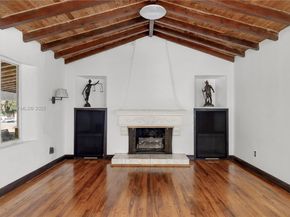 820 NE 83rd St, Miami FL 33138