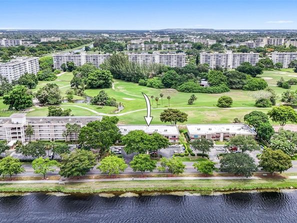 3301 S Palm Aire Dr 106, Pompano Beach FL 33069