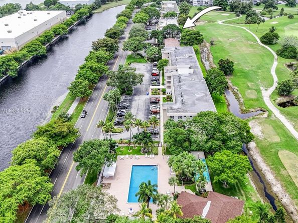 3301 S Palm Aire Dr 106, Pompano Beach FL 33069