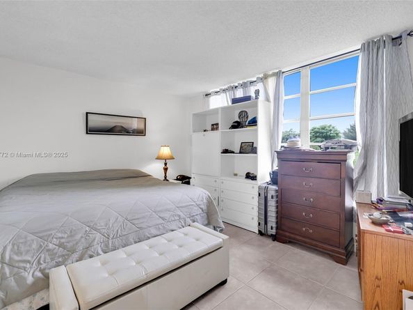 3301 S Palm Aire Dr 106, Pompano Beach FL 33069