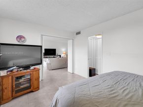 3301 S Palm Aire Dr 106, Pompano Beach FL 33069
