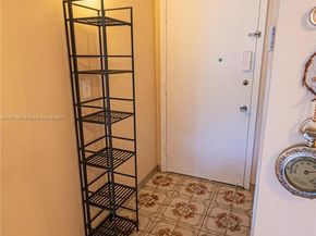 16790 NE 14th Ave 215, Miami FL 33162