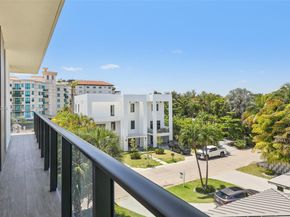 3581 E Glencoe St 309, Miami FL 33133