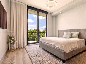 3581 E Glencoe St 309, Miami FL 33133