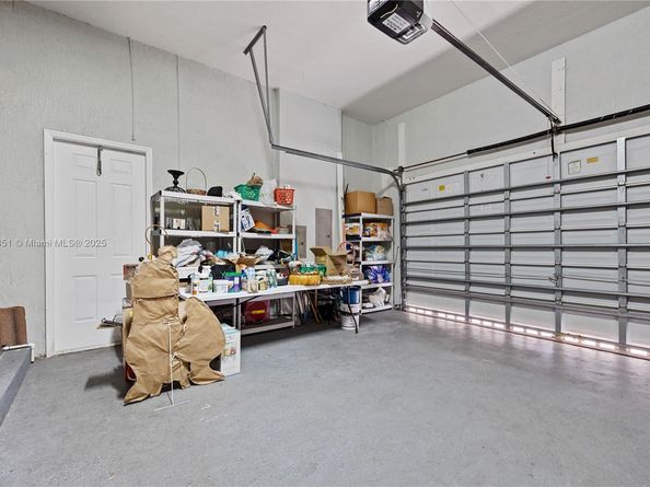 109 SW 128th Ave, Plantation FL 33325