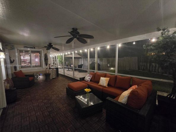 11251 Reveille Rd, Cooper City FL 33026